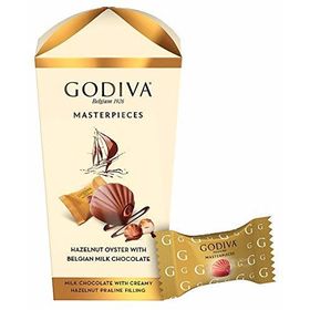 Godiva Masterpiece Hazelnut Oyster with Belgian Milk Chocolate Box, 193g